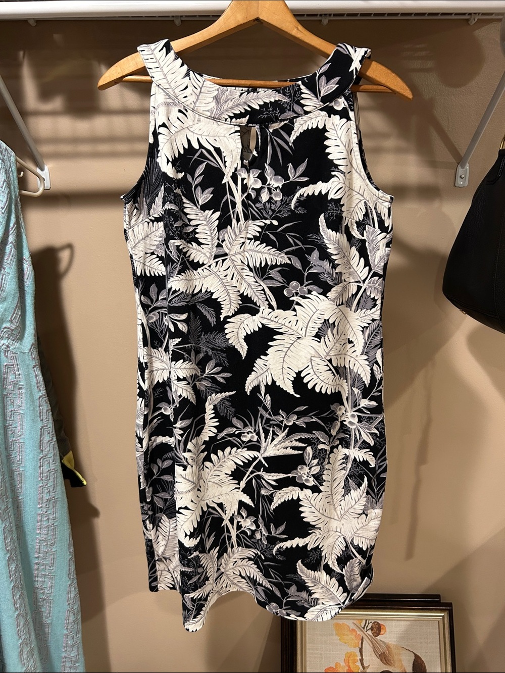 Talbots Sleeveless Black & White Tropical Dress